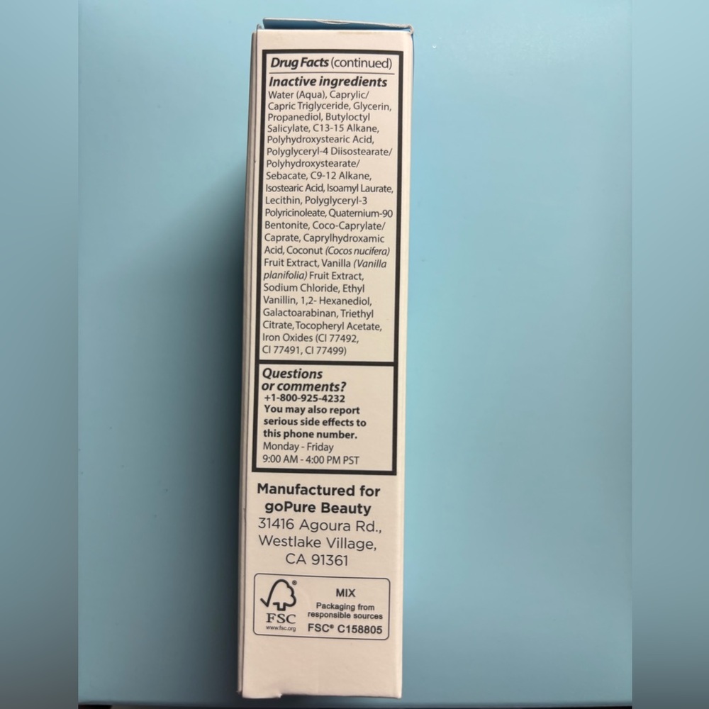 NWT Glow Pure Tinted Mineral Sunscreen SPF 40, .5 fl Oz - Picture 3 of 12